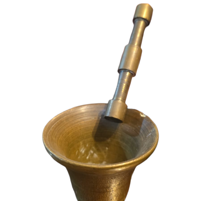 Almorariz de bronze maciço com socador