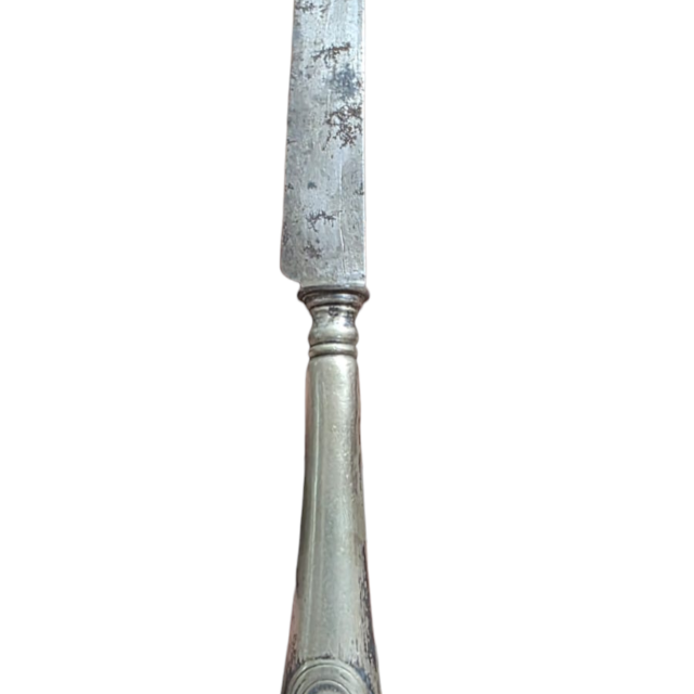 Antiga espátula com gravação