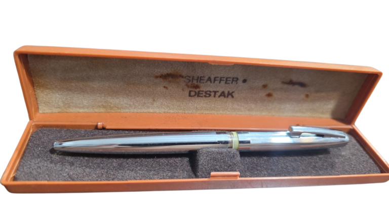 Antiga caneta Sheaffer