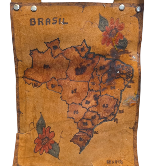 Antigo mapa do Brasil em couro, arte feita a mão