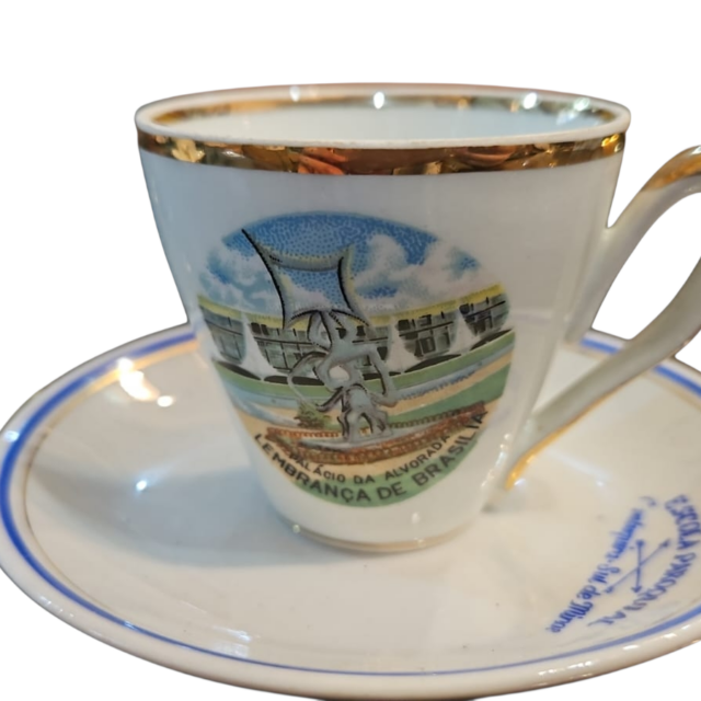 Xicara de café, porcelana Schmidt, com douração