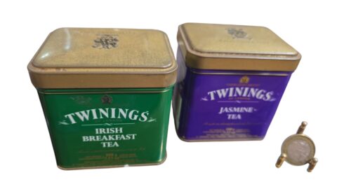 Latas de chá inglesas
