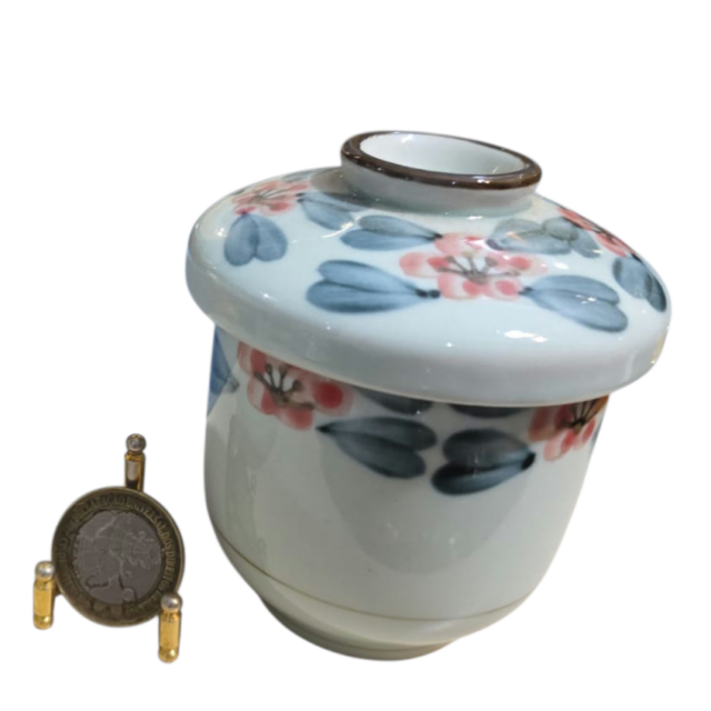 Porcelanas japonesas com bela arte