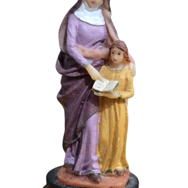 Imagem sacra em resina
