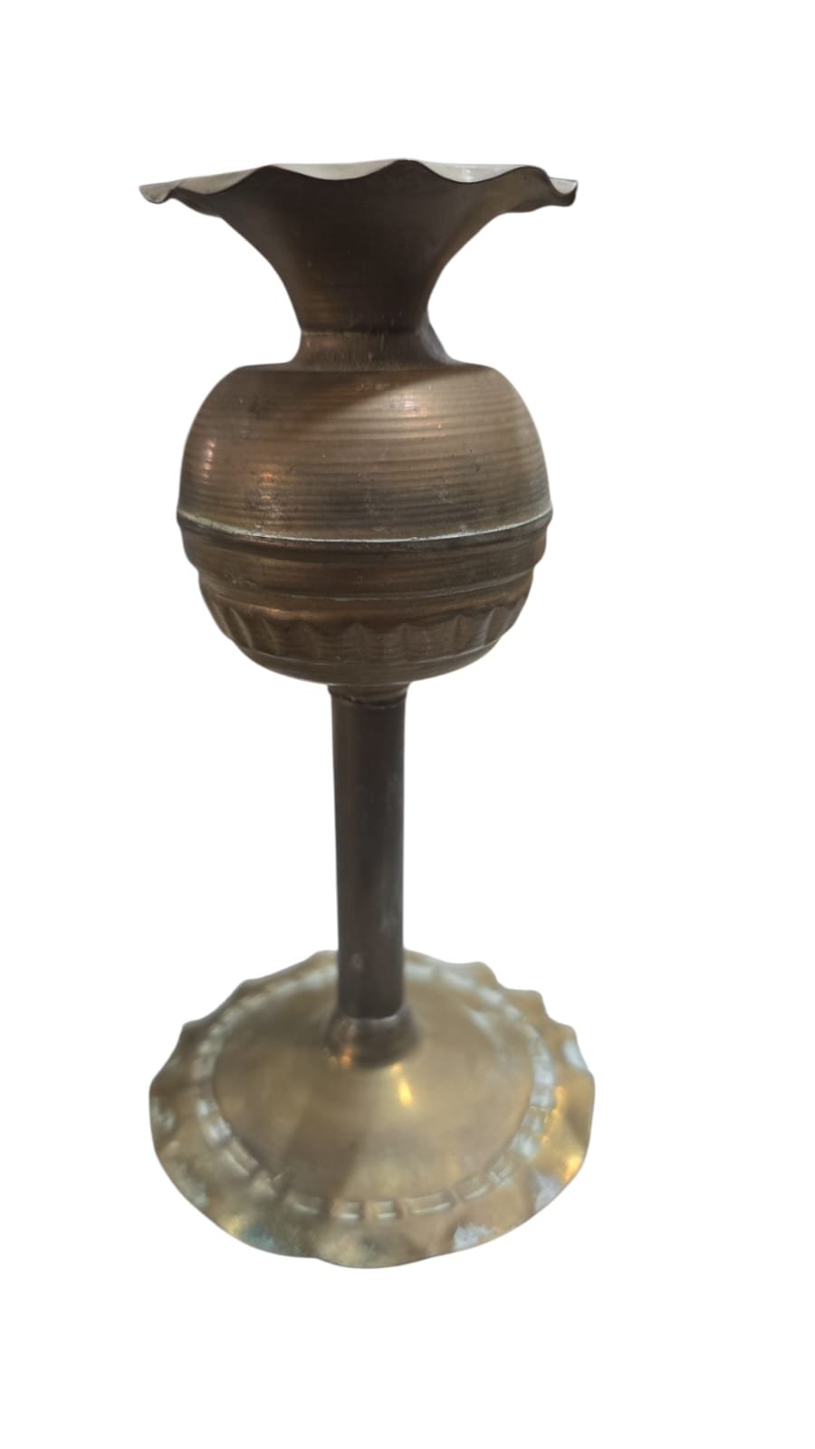 Castiçal indiano em dourado metal