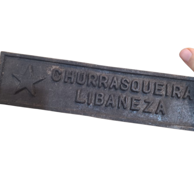 Placa de ferro churrasqueira libaneza