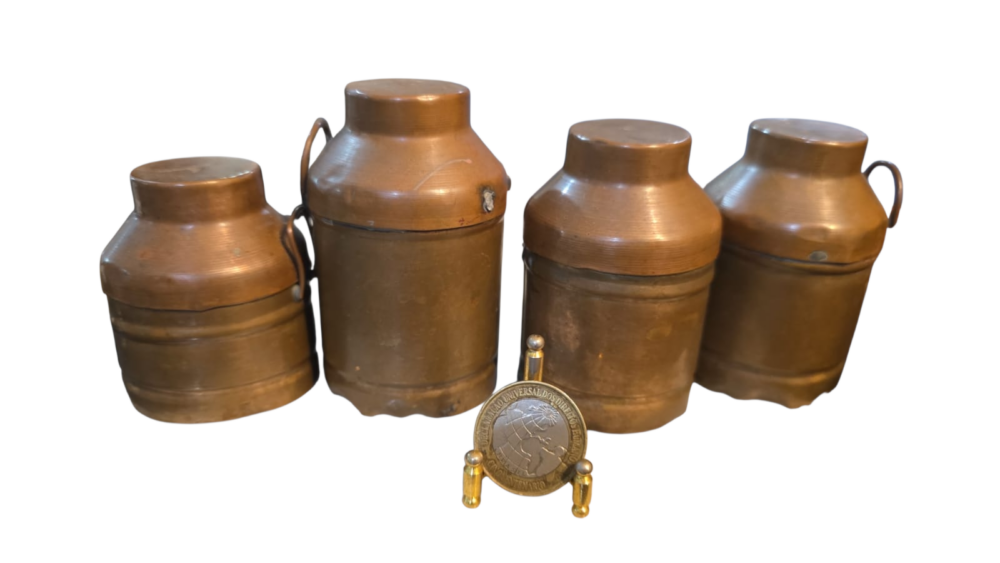 Lote de leiteiras antigas de cobre