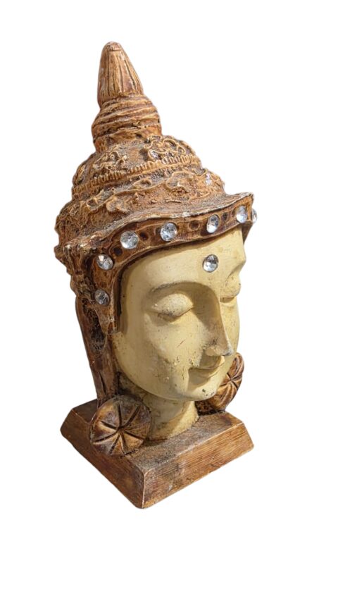 Bela escultura oriental em resina