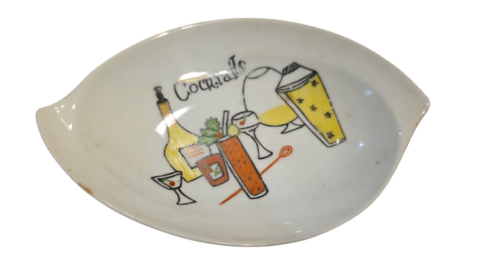 Porcelana Steatita, pintada a mão