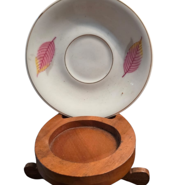 Pires de café em porcelana Real