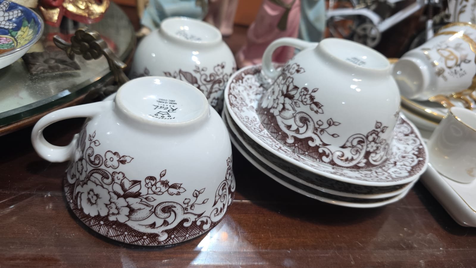 Xícaras de chá com pires porcelana Real, bela arte. (valor unitário) - Imagem 2