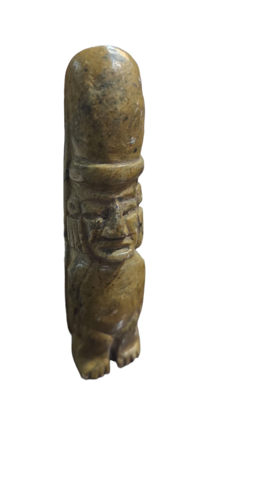 Escultura com arte de povos antigos originários, de pedra