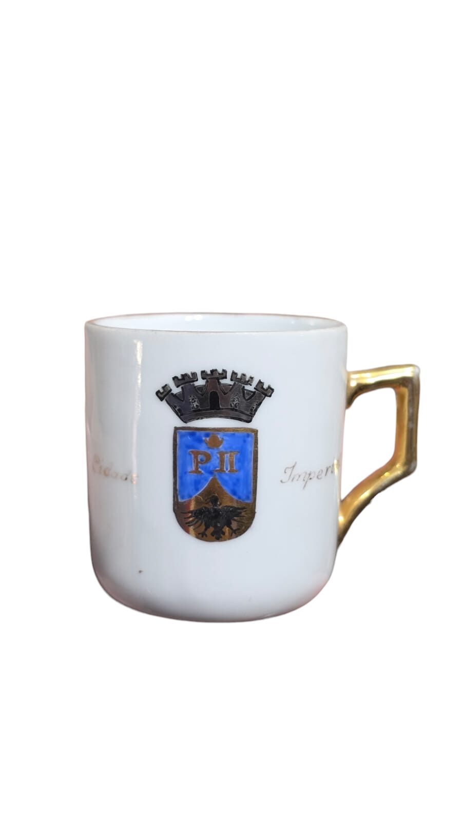 Xícara de café em porcelana pintada à mão