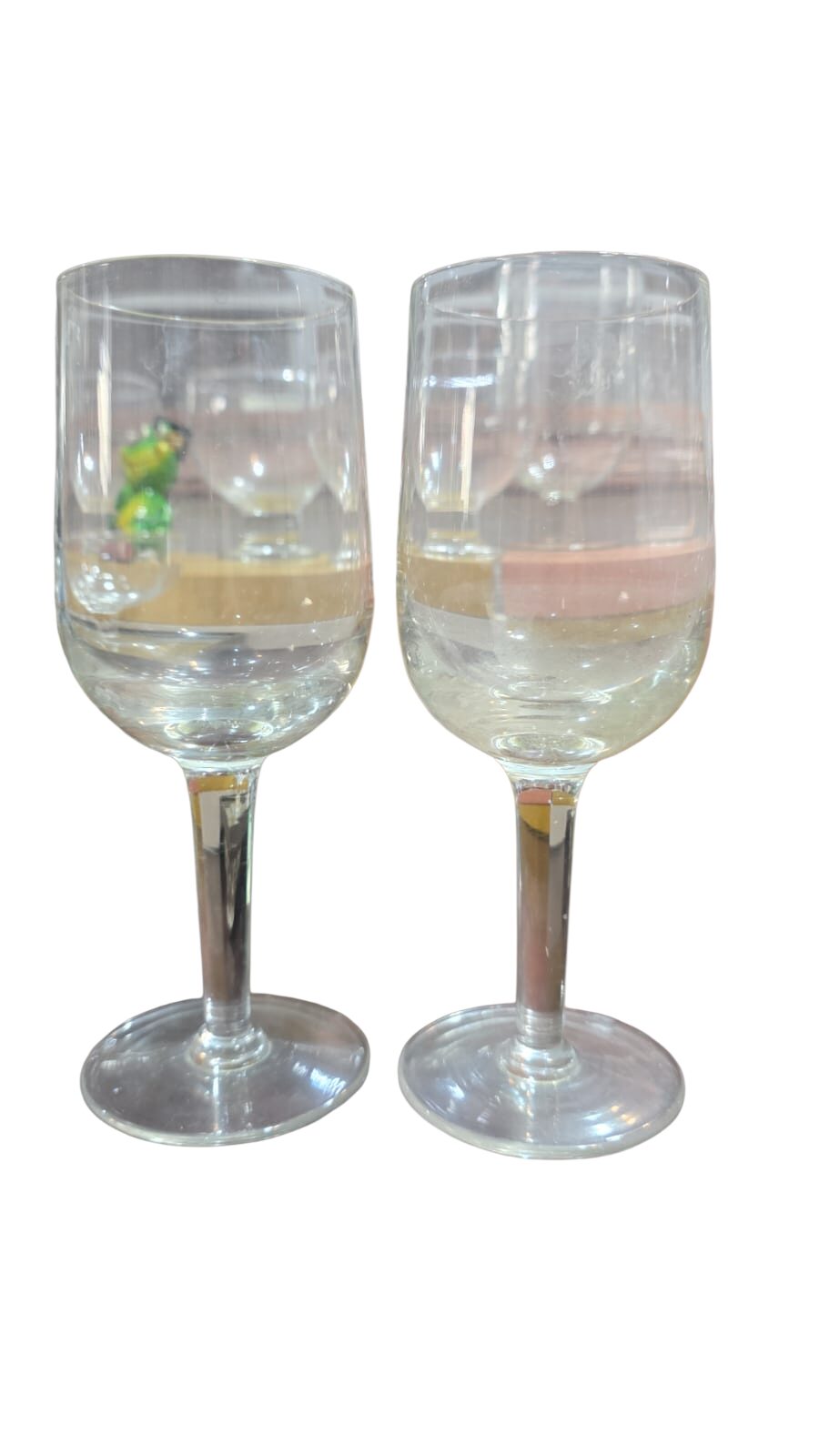 Par de elegantes taças de cristal