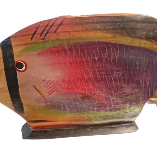 Peixe de madeira artesanal, pintado a mão