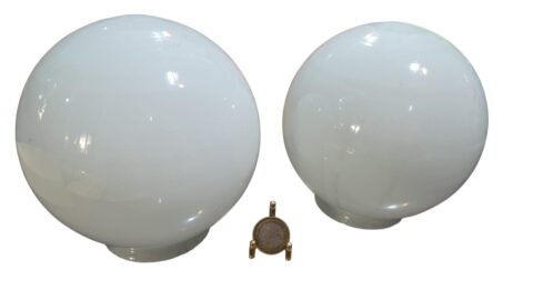 Cúpulas de opalina, ínfimos bicados na boca. (valor unitário)
