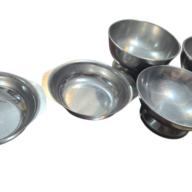 Conjunto de antigos potes de sobremesa/petiscos inox