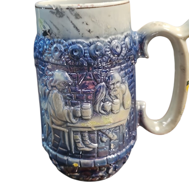 Antiga caneca porcelana Monte Sião