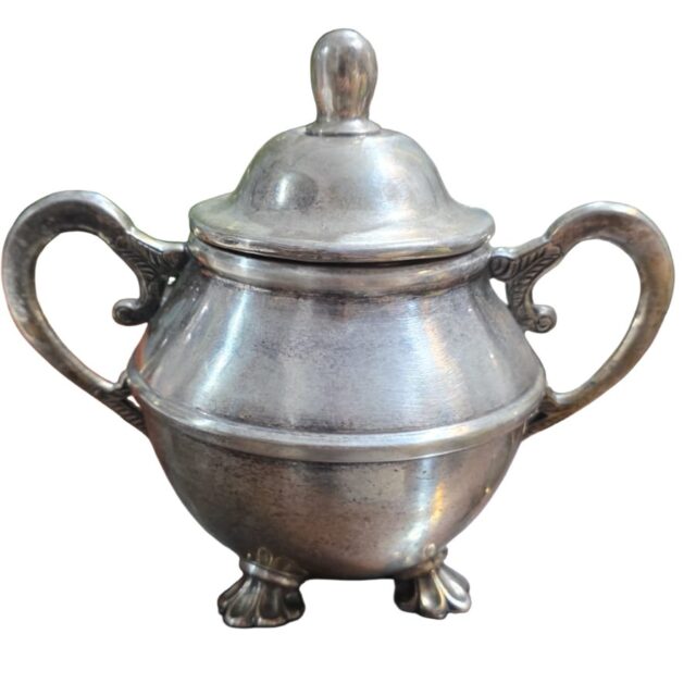 Elegante açucareiro espessurado a prata, belo banho