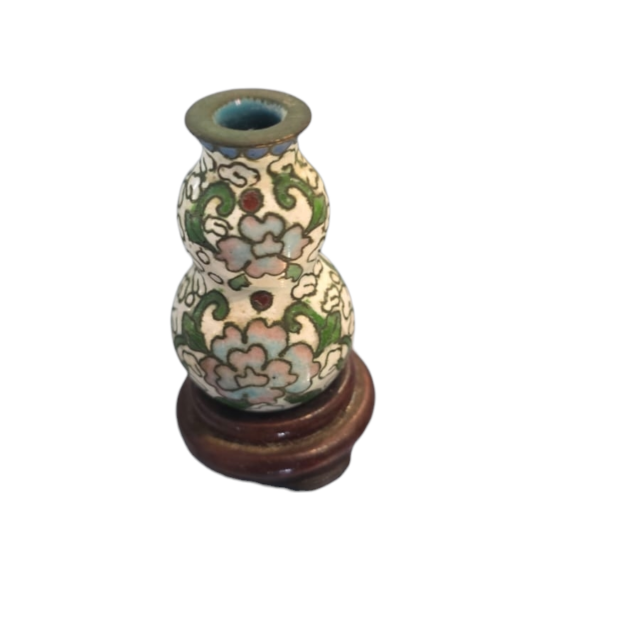 Pequeno vaso em cloisonné com peanha de madeira