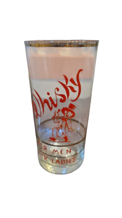 Antigo copo de whisky