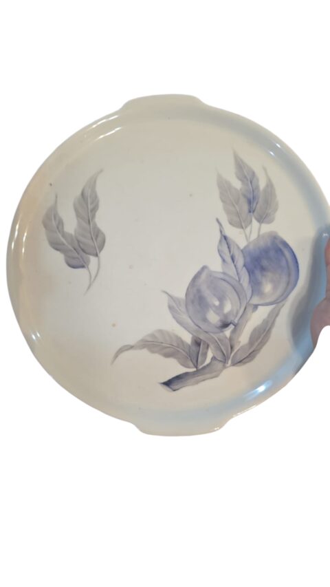 Prato de bolo de porcelana pintado a mão