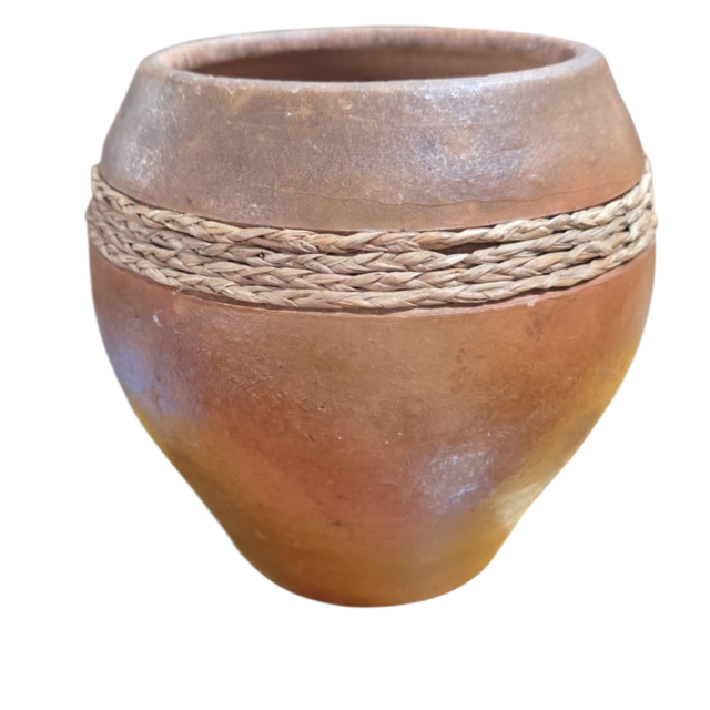 Vaso de cerâmica artesanal