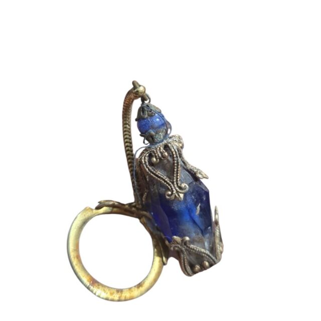 Elegante chaveiro perfumeiro