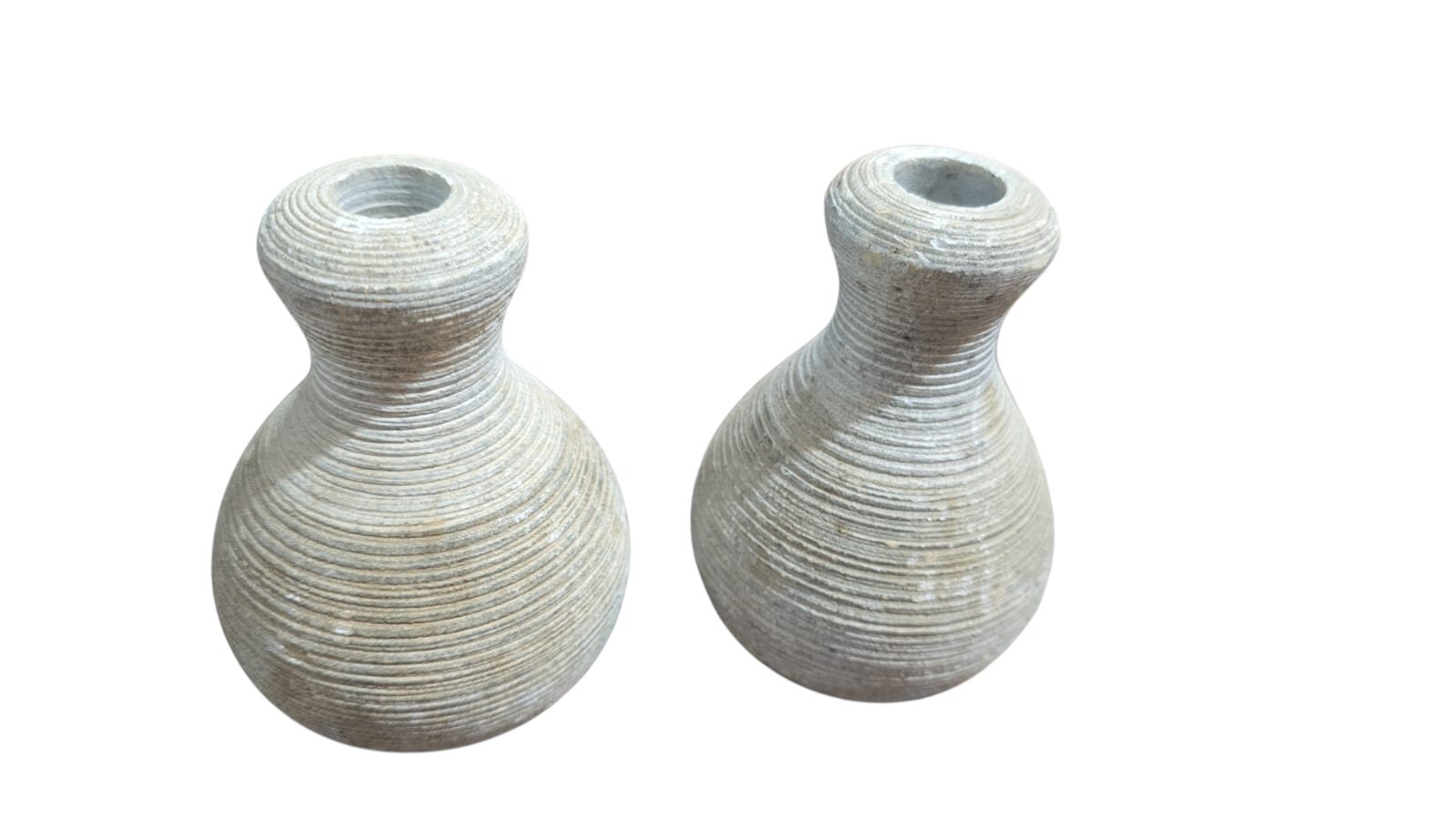 Par de castiçais de pedra