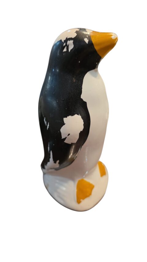 Pinguim de louça antigo