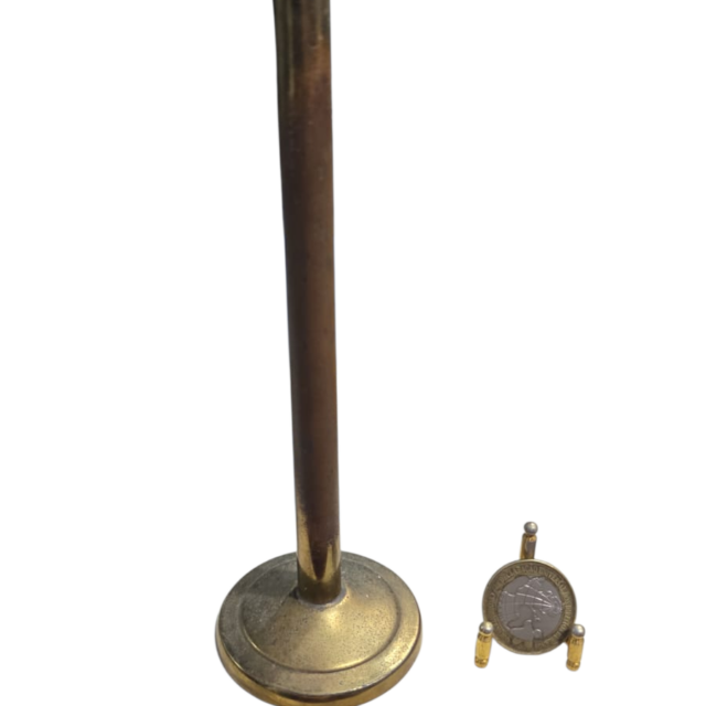 Elegante Solifleur em dourado metal