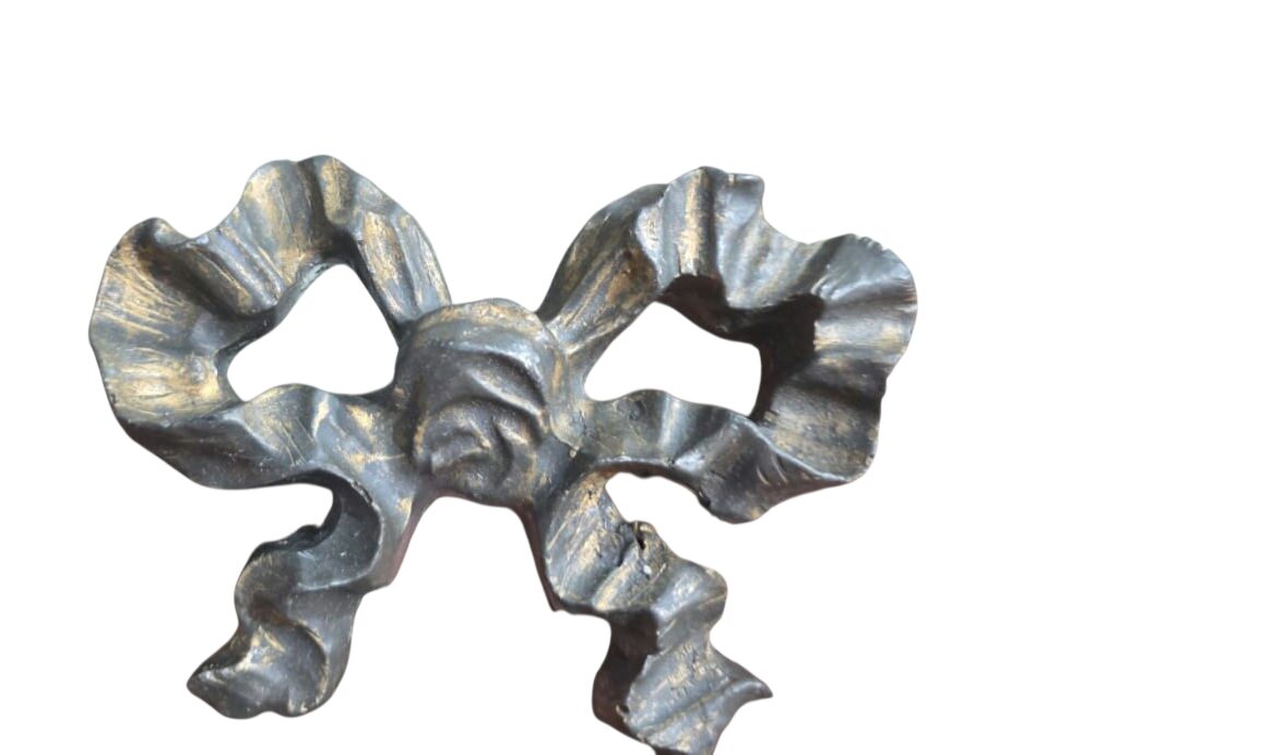 Laçarotes apliques de resina