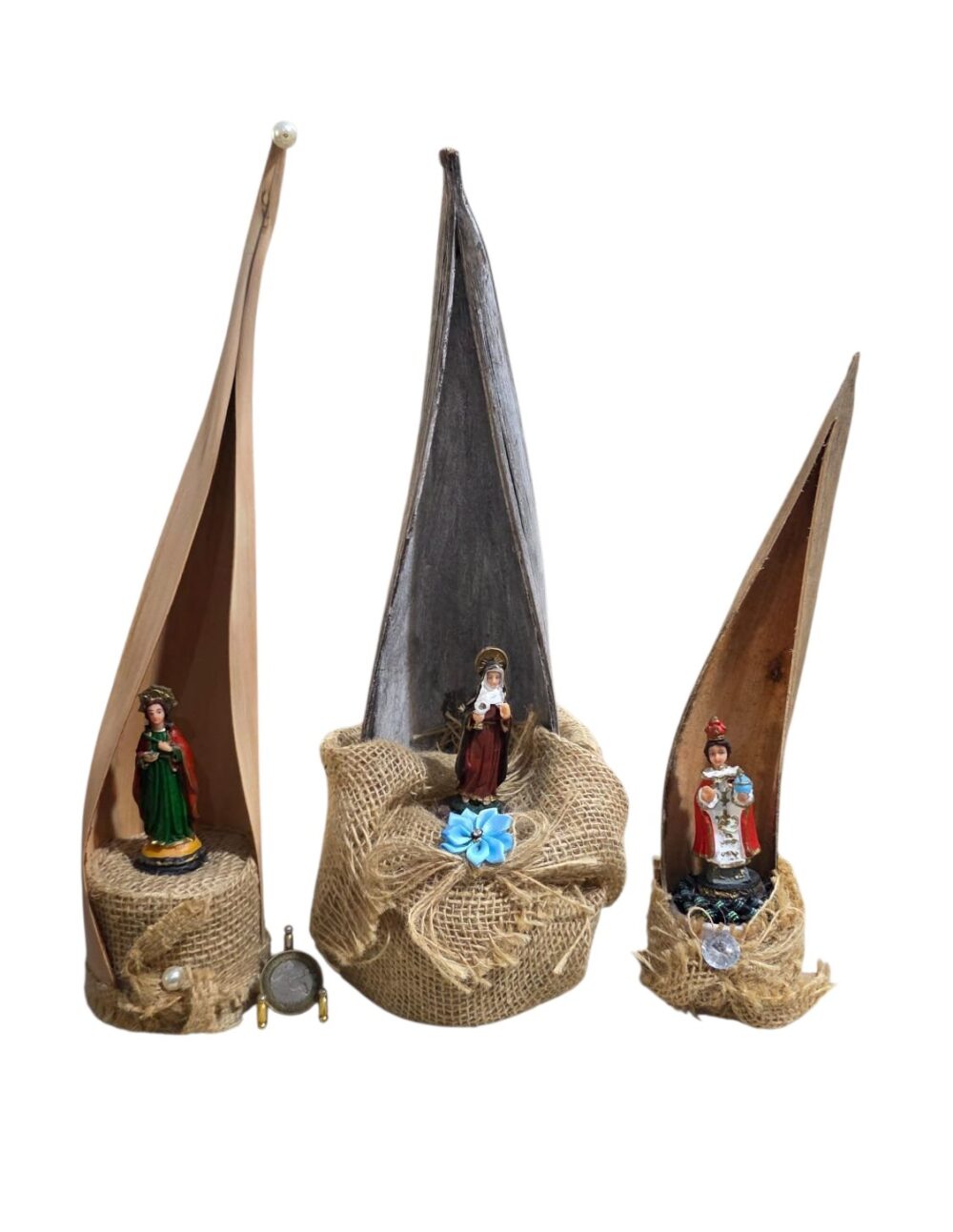 Trio de peças decorativas com imagem religiosa
