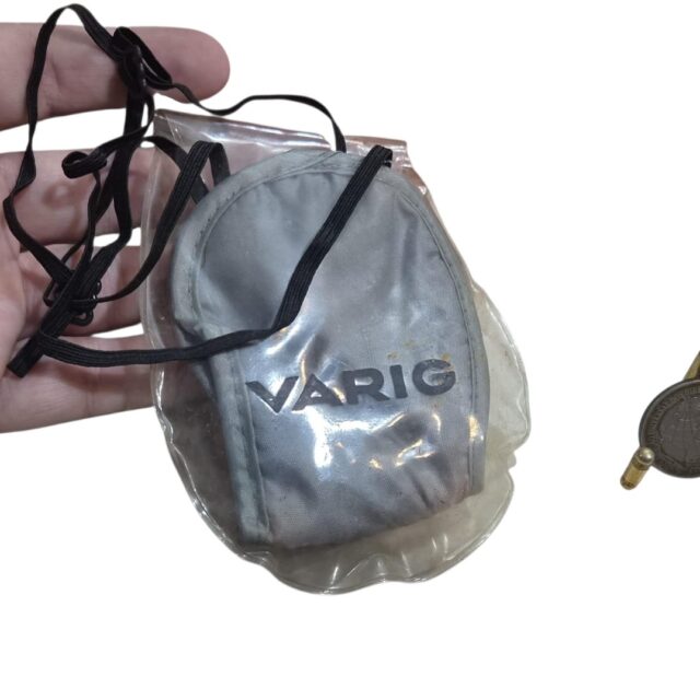 Tapa olhos promocional da extinta companhia aérea, Varig
