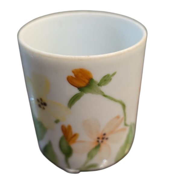 Antigo copinho ou paliteiro de porcelana pintado a mão