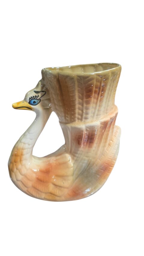 Antiga grande floreira de louça cisne
