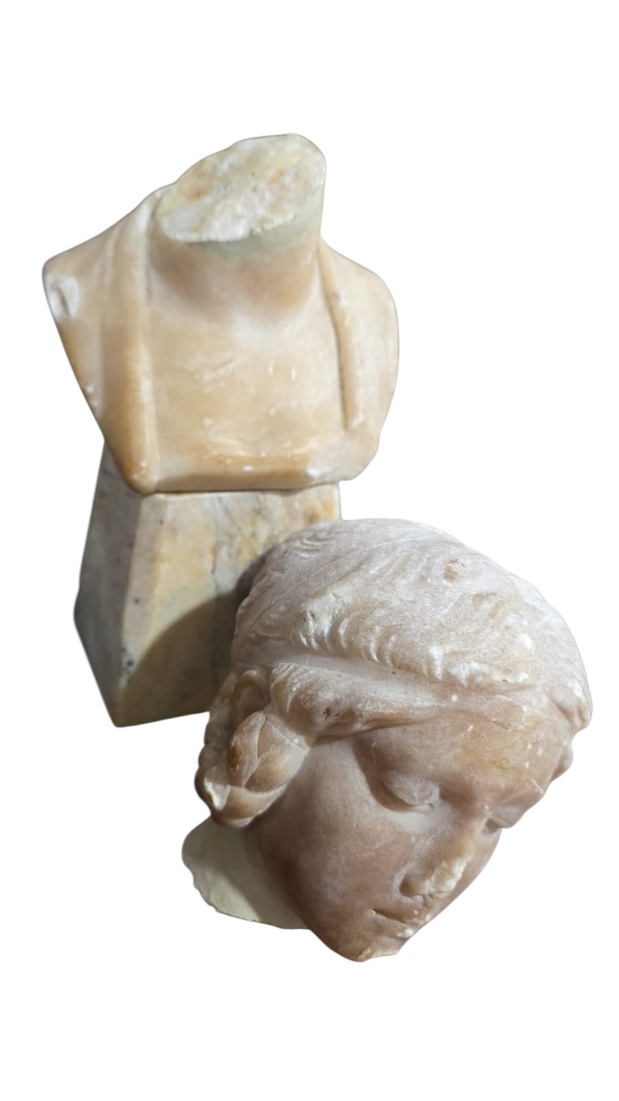 Antiga escultura em pedra