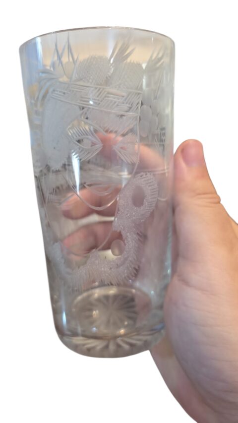 Copo de cristal lapidado a mão