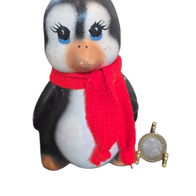Pinguim de cerâmica