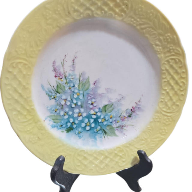Antiga porcelana de pendurar na parede