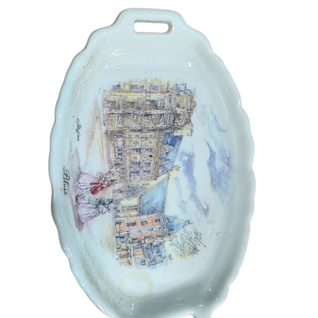 Bandejinha de porcelana com bela arte