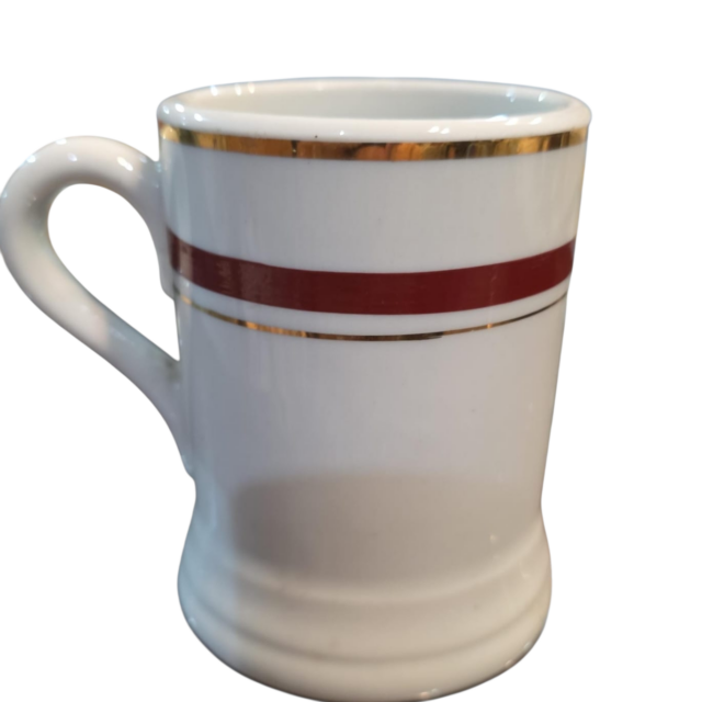 Antiga e bela caneca de porcelana D. Pedro II