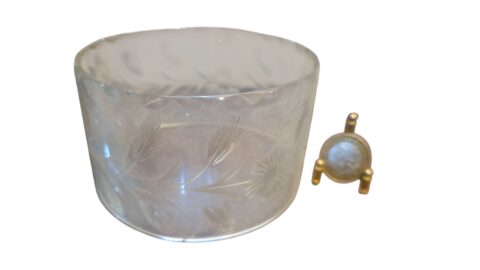 Elegante e antiga cúpula de cristal