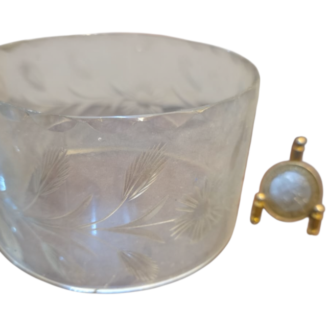 Elegante e antiga cúpula de cristal