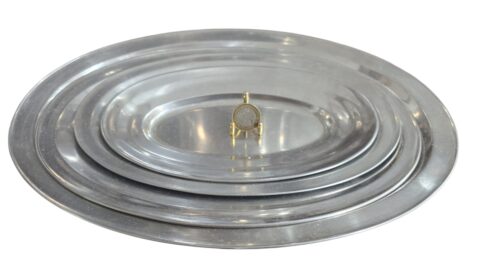 Antiga baixela inox com quatro travessas