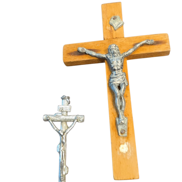 Par de crucifixos