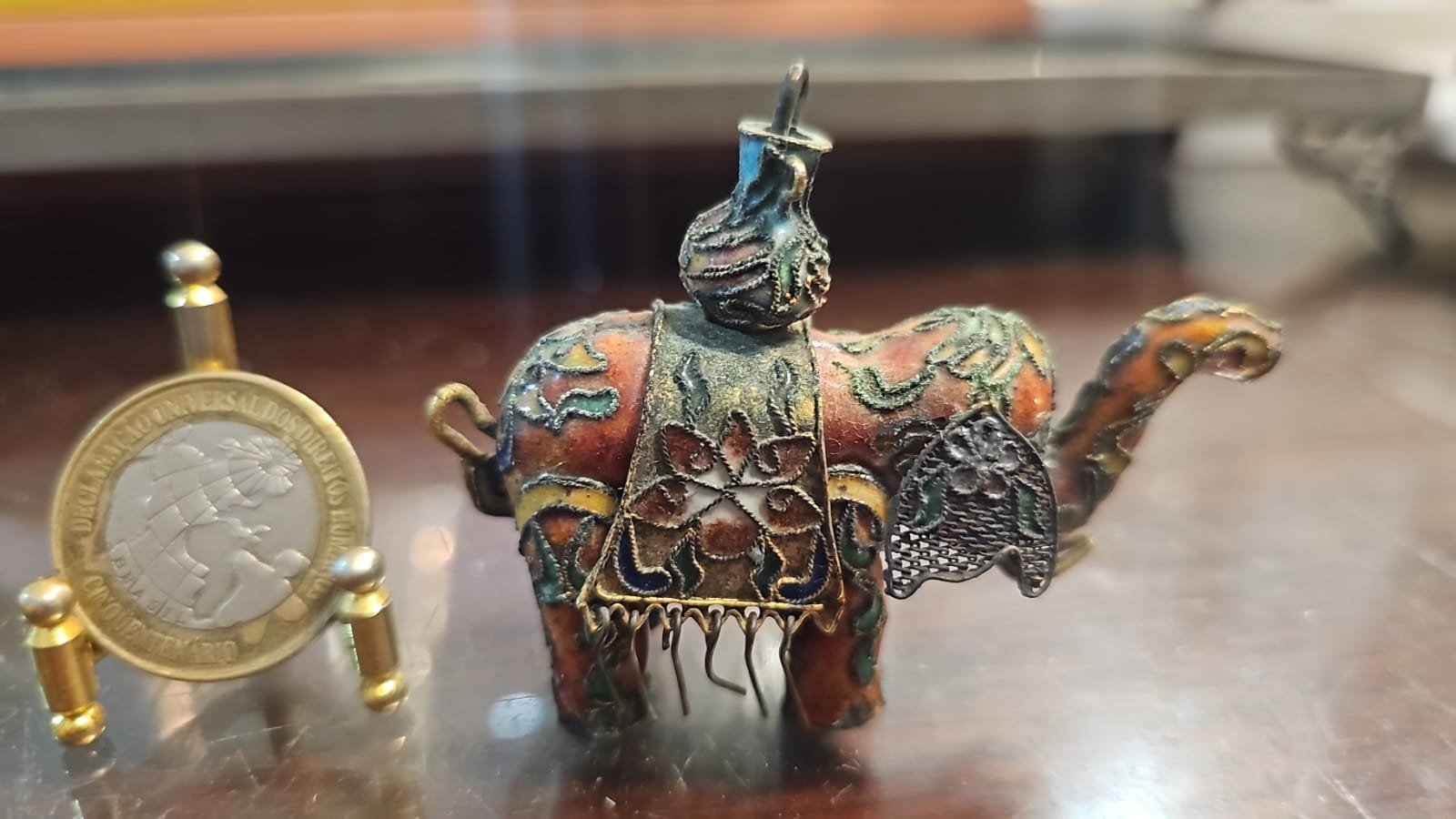 Antigo elefante em cloisonné - Imagem 2