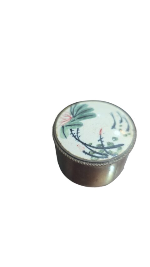 Potiche em dourado metal