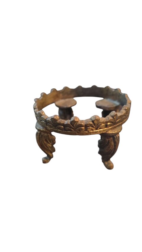 Antiga e bela peanha de bronze