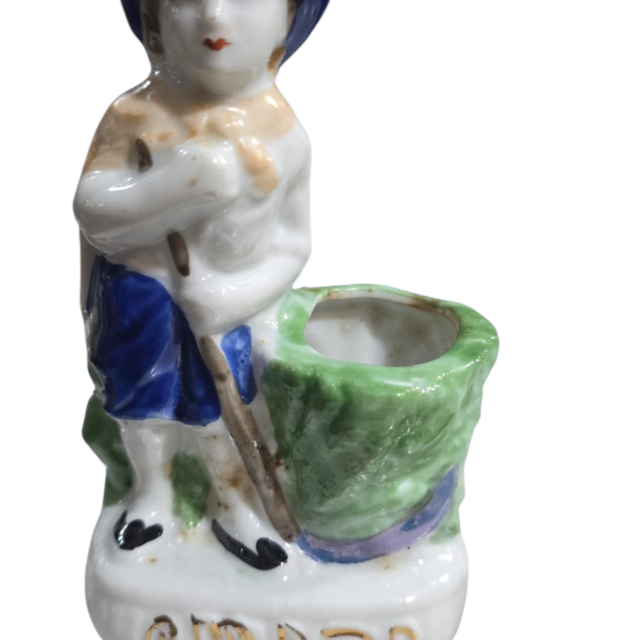 Floreira de porcelana, provavelmente alemã